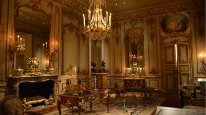 How to Maintain and Preserve Antique Decor