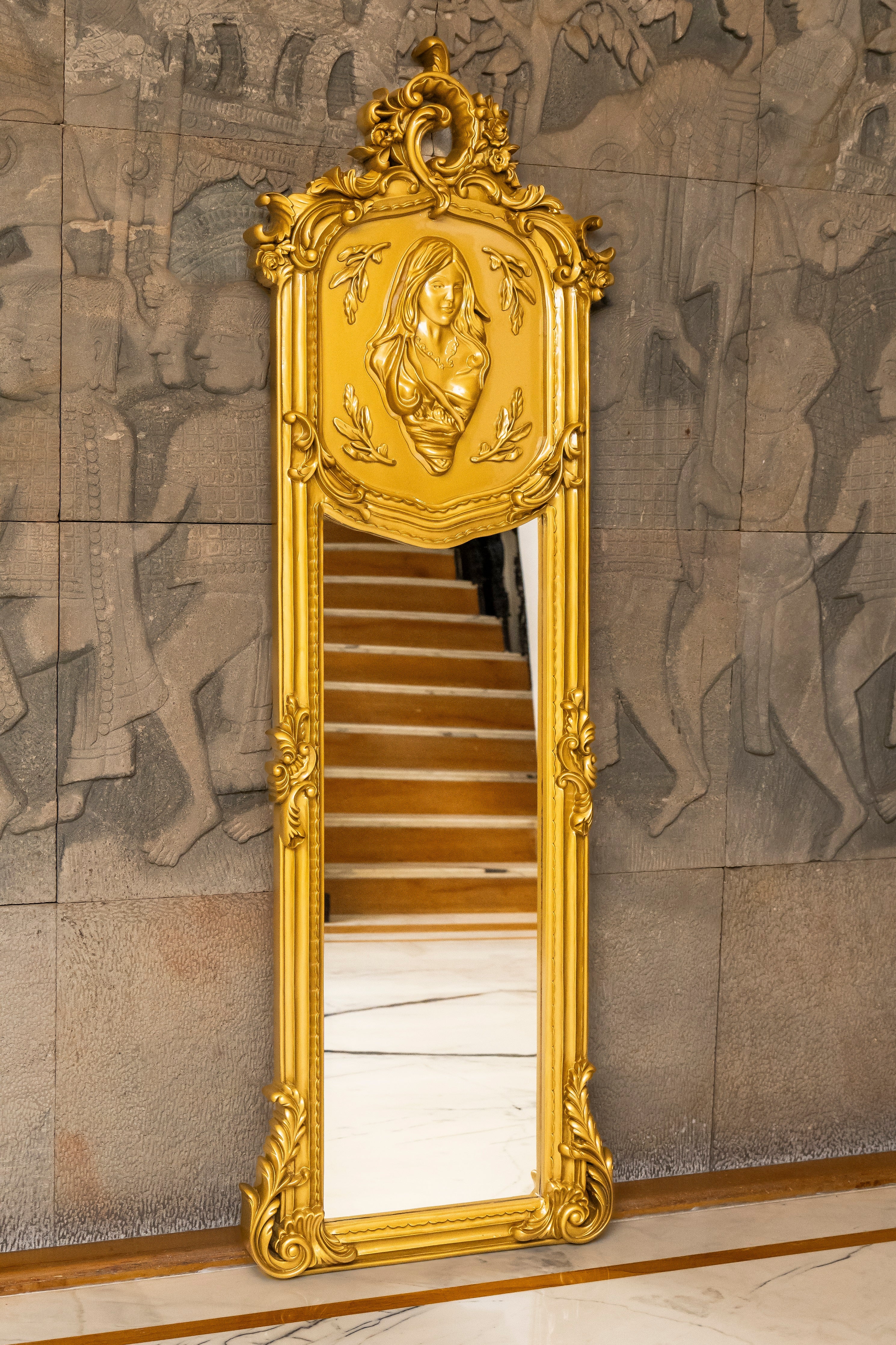 Gilded Blossom - Kelebek.in