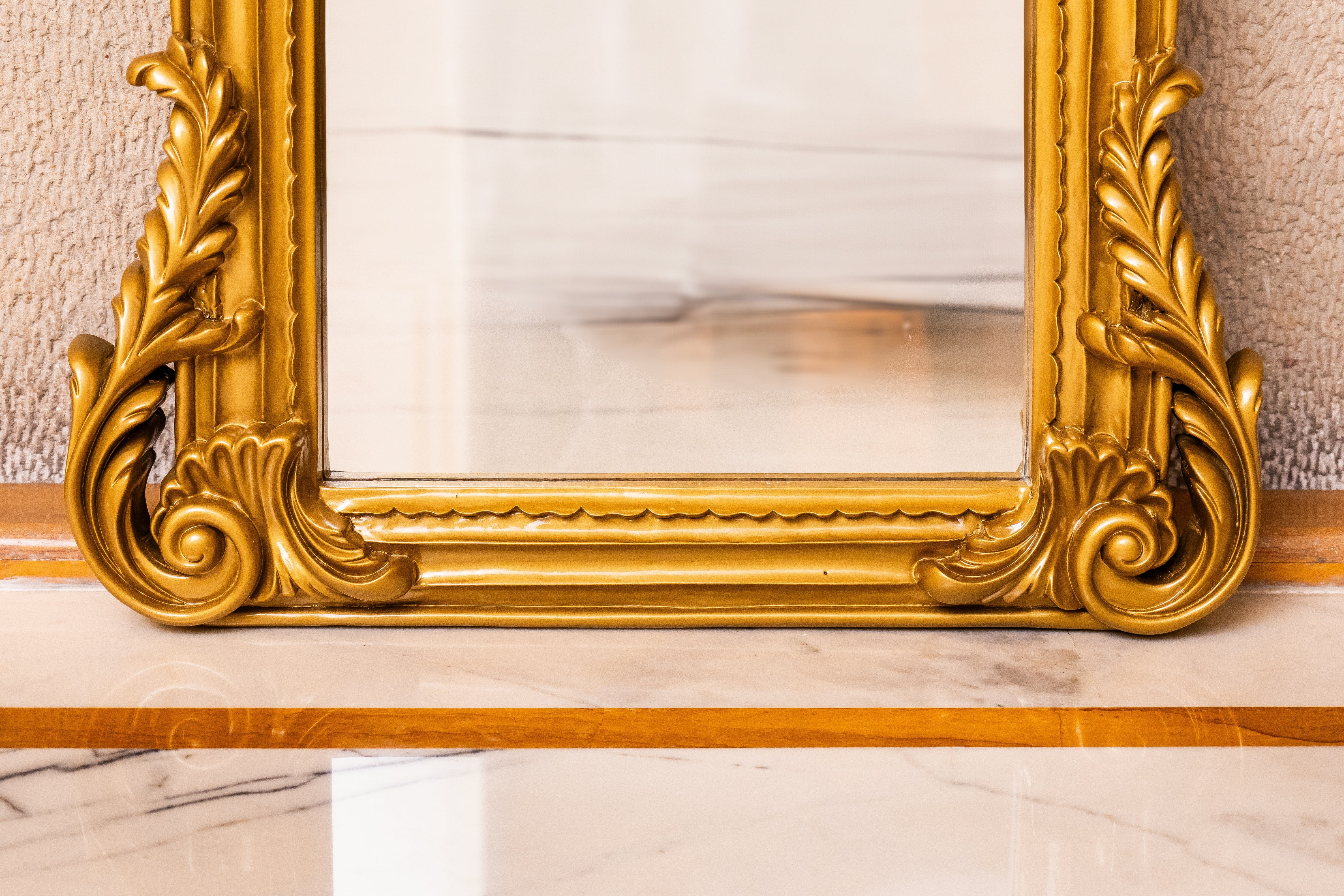 Gilded Blossom - Kelebek.in