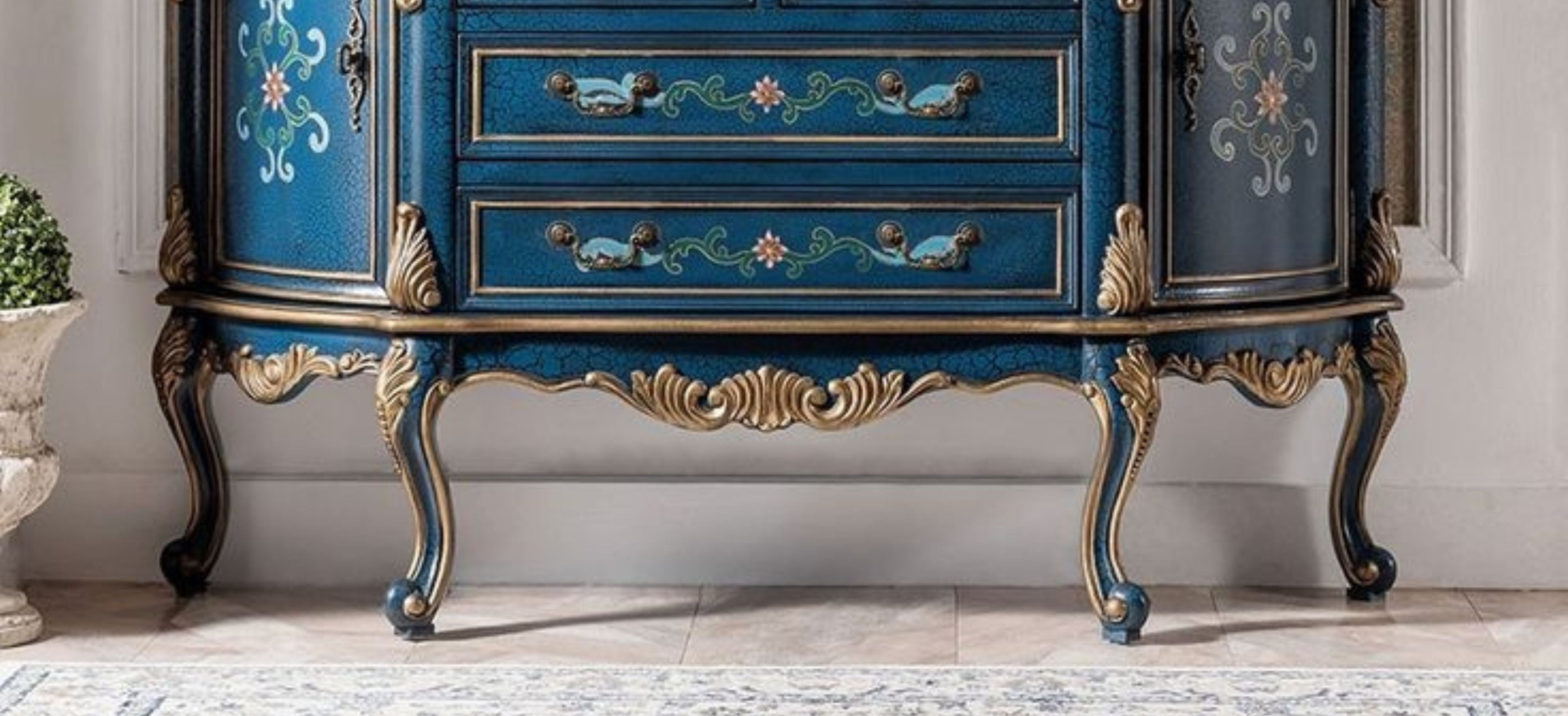 Elegant Chest of Drawers - Kelebek.in