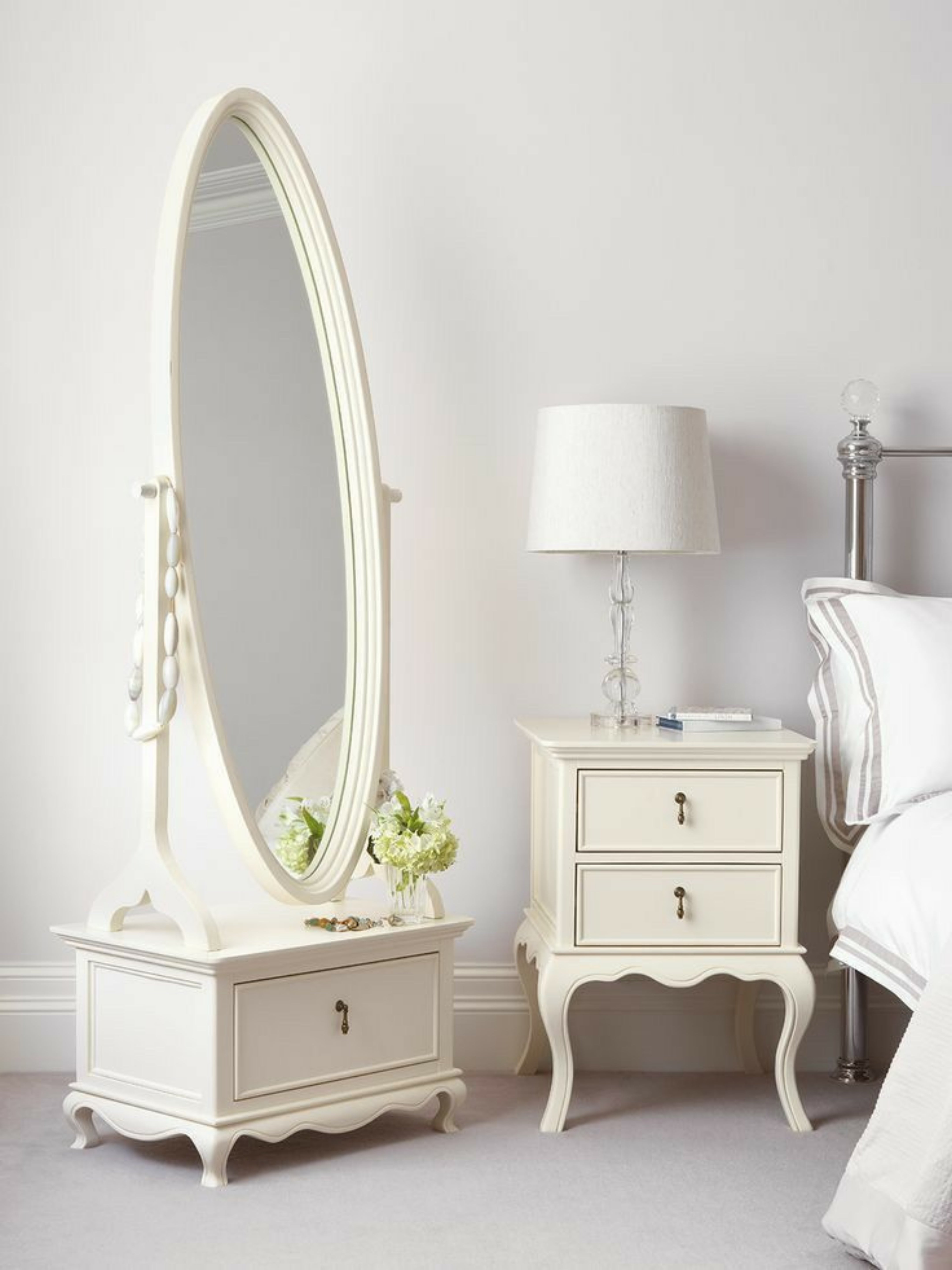 Opal Essence Dressing Table - Kelebek.in