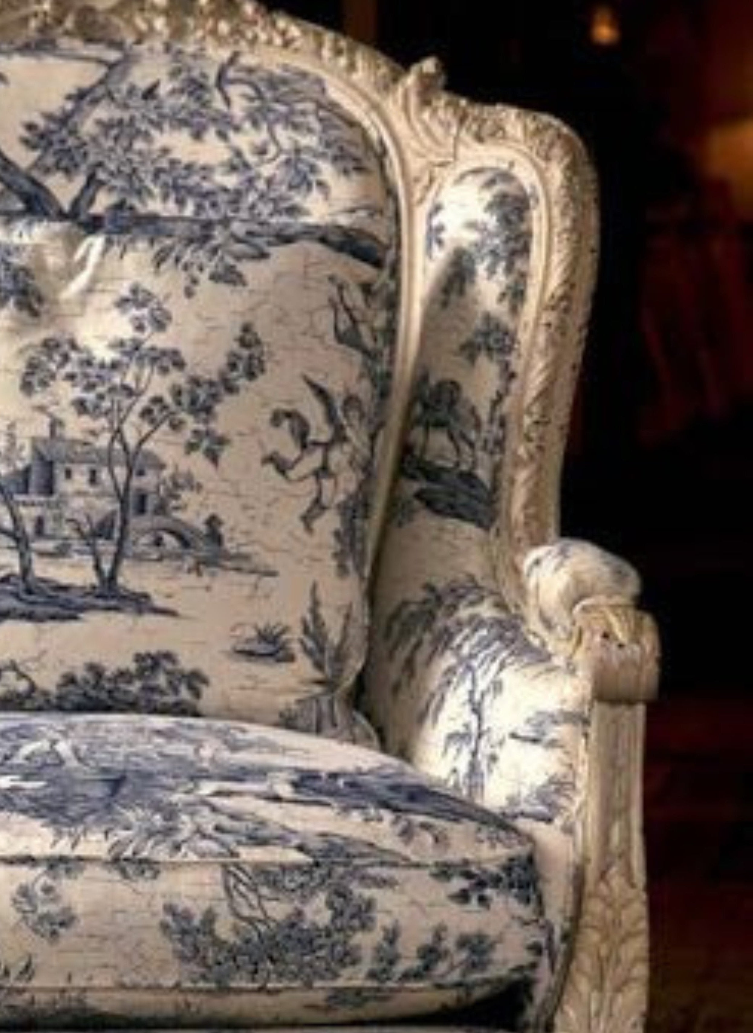 Celestial Comforts Chair - Kelebek.in