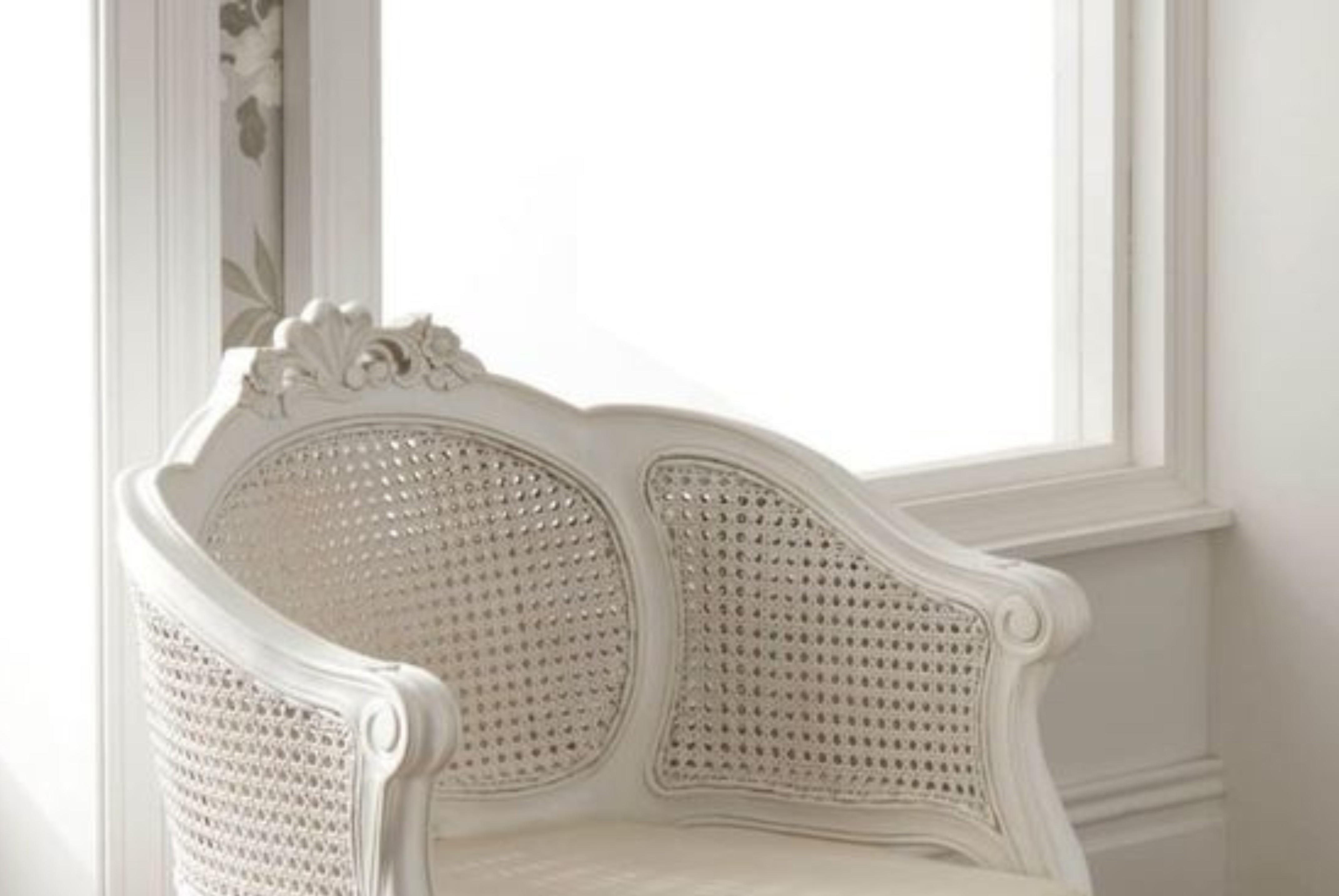 Platinum Perch Chair - Kelebek.in