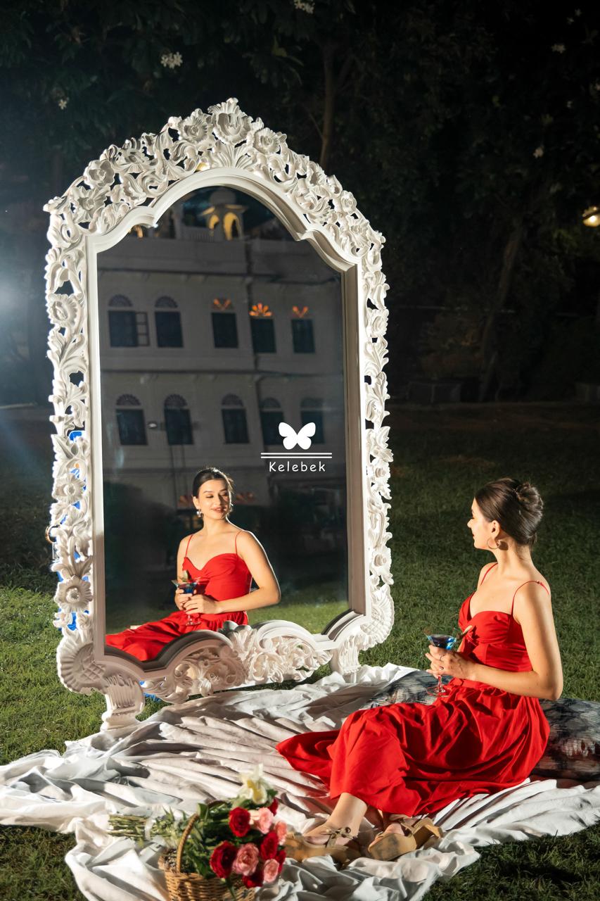 Ballet of Light - Kelebek.in