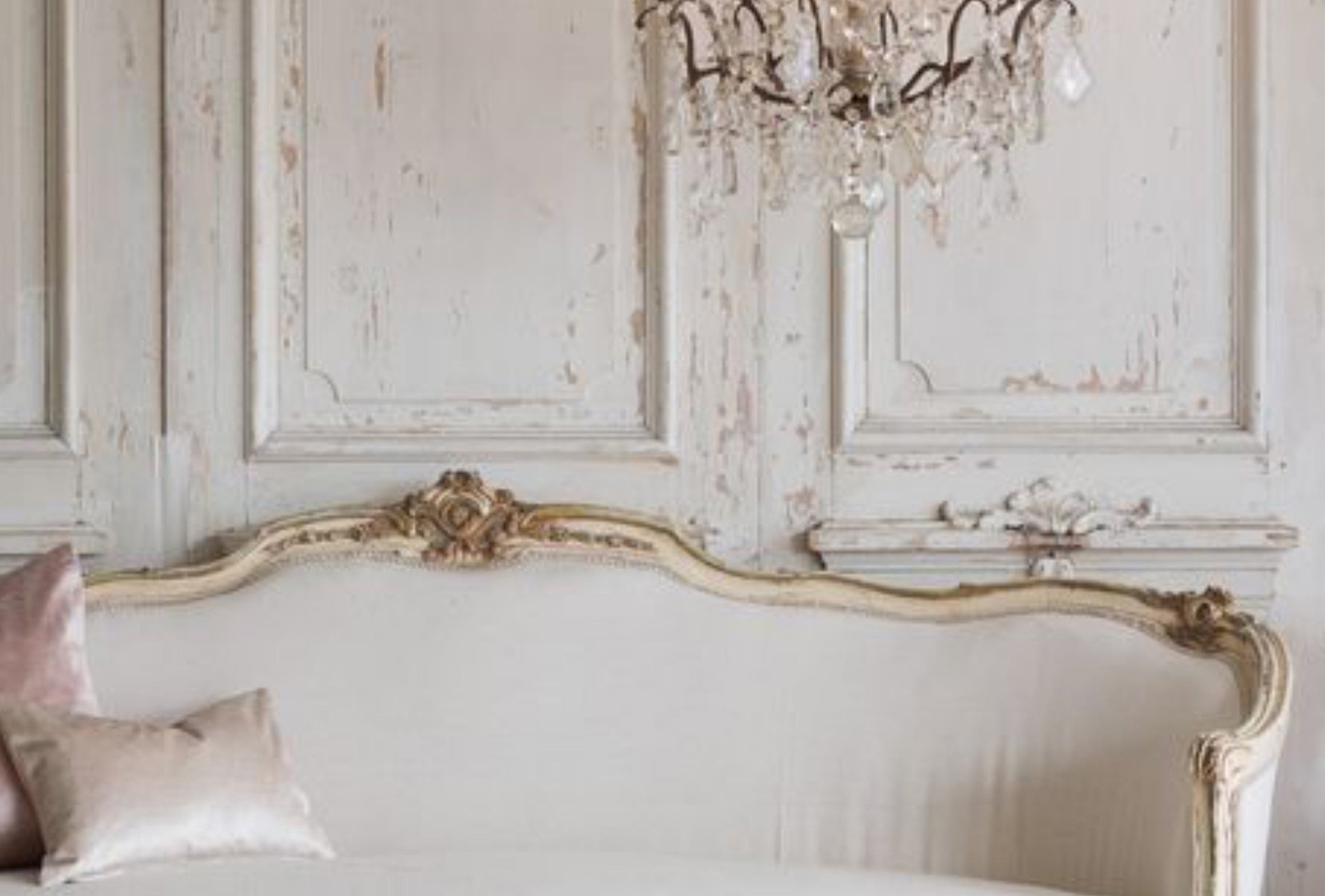 Luminous Lounge Sofa - Kelebek.in