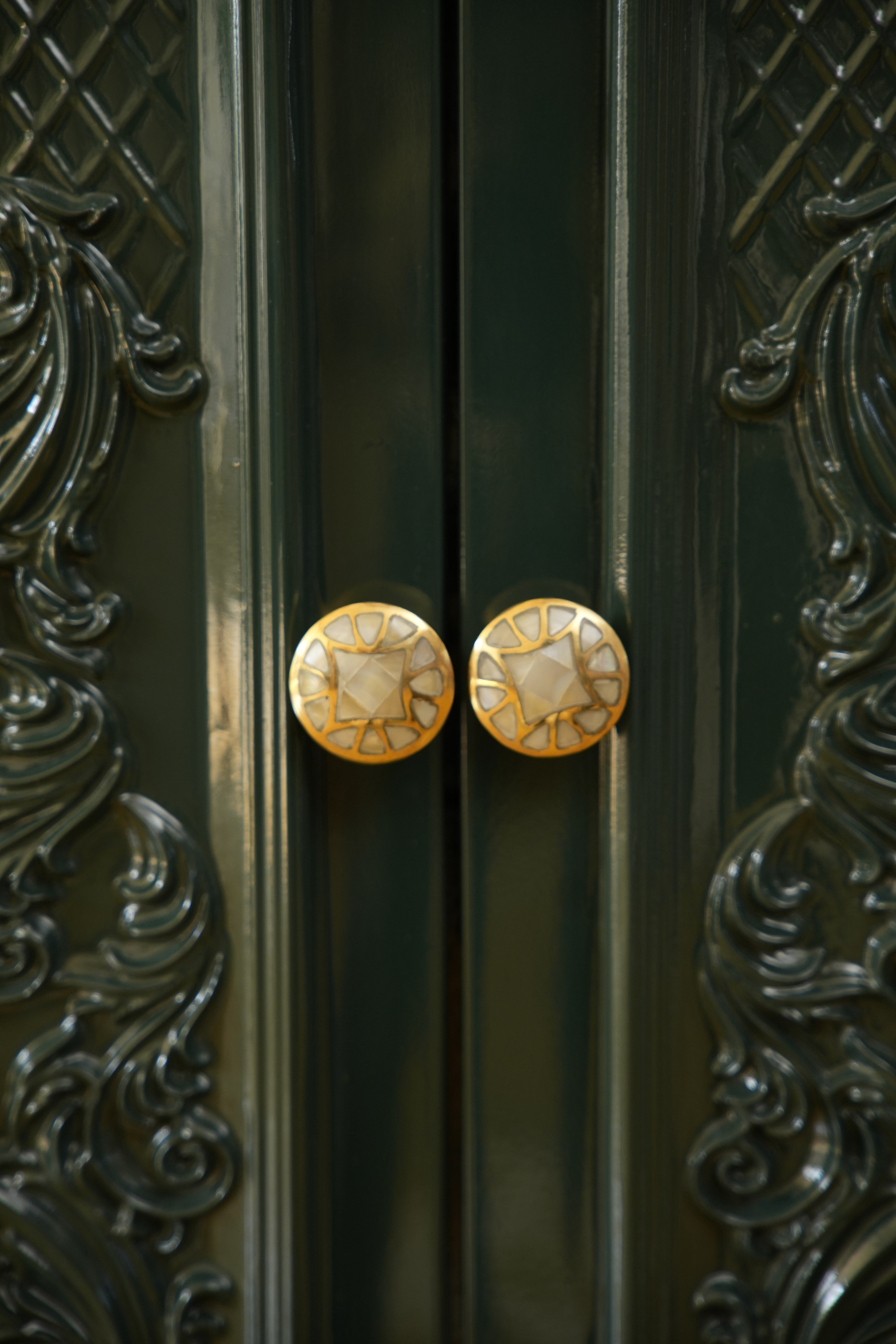 The Pour House - Kelebek.in