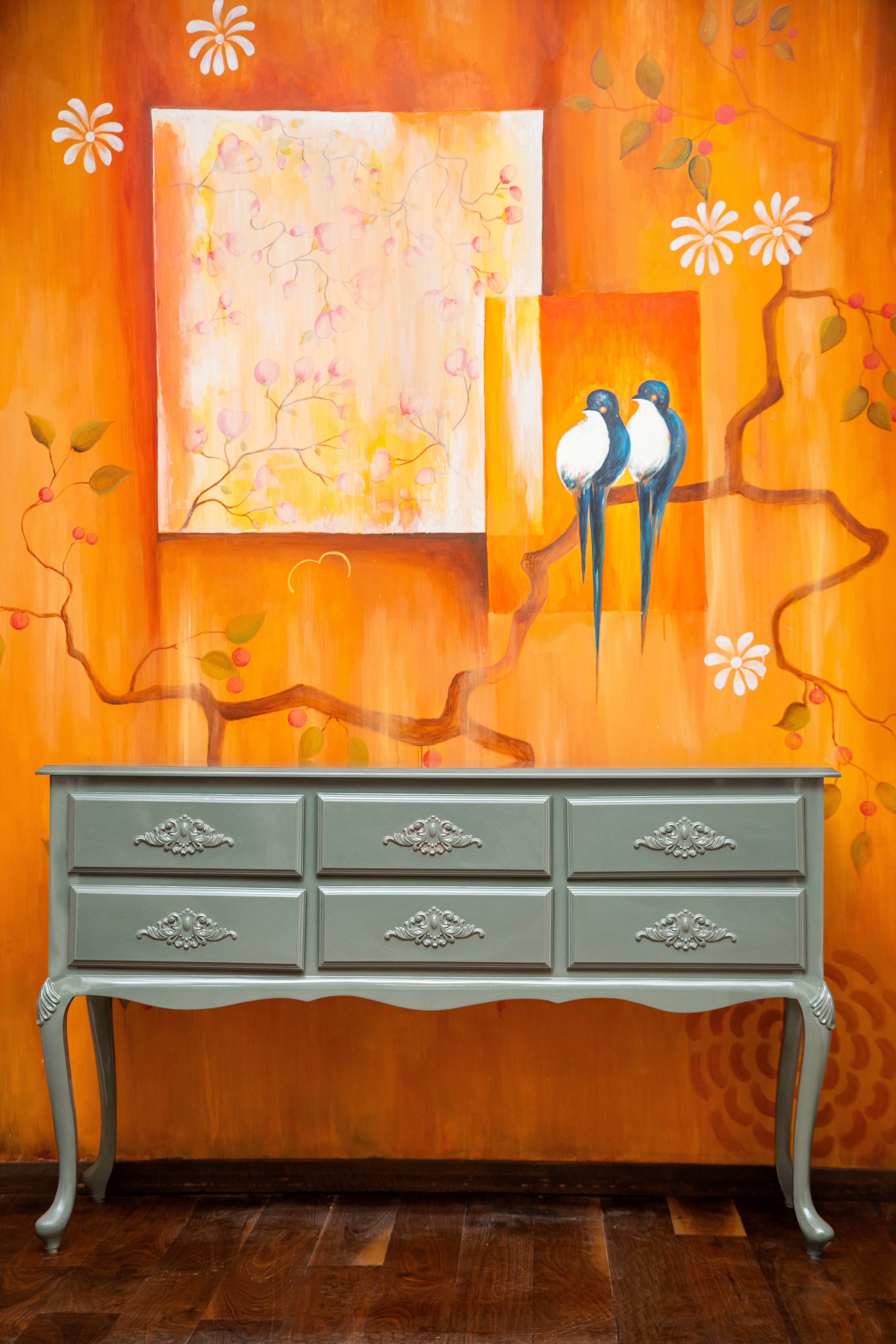 Jaipur Essence Console - Kelebek.in