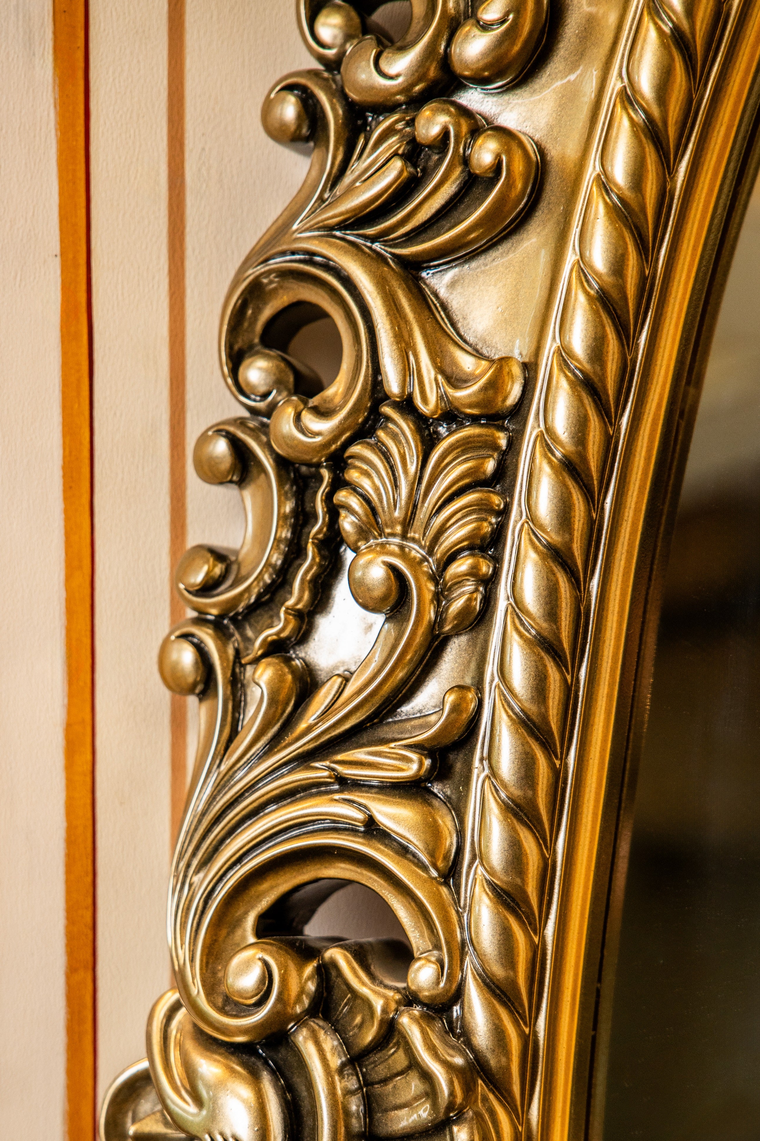 Mirror of Love - Kelebek.in