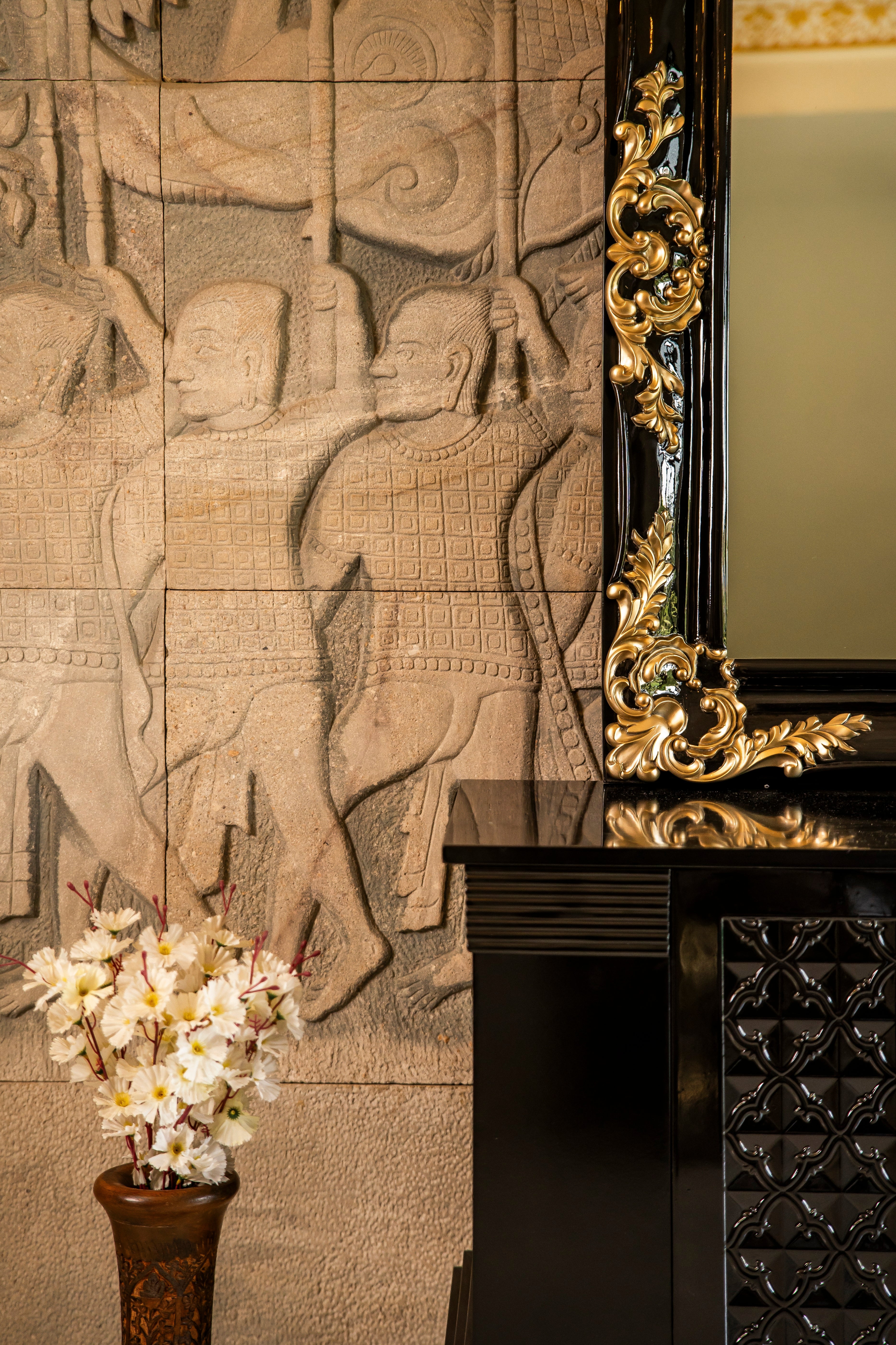 Golden Gaze Mirror - Kelebek.in