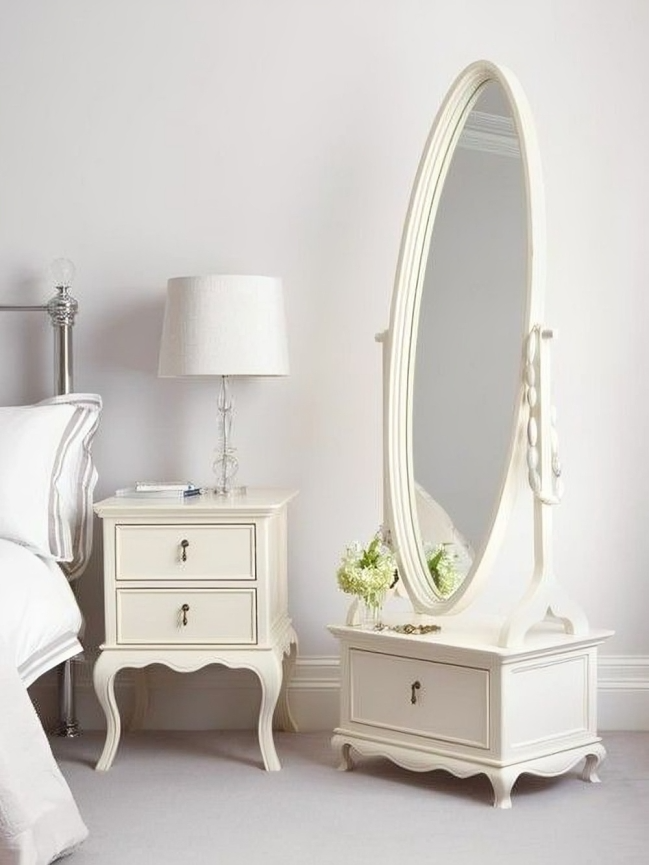 Opal Essence Dressing Table - Kelebek.in