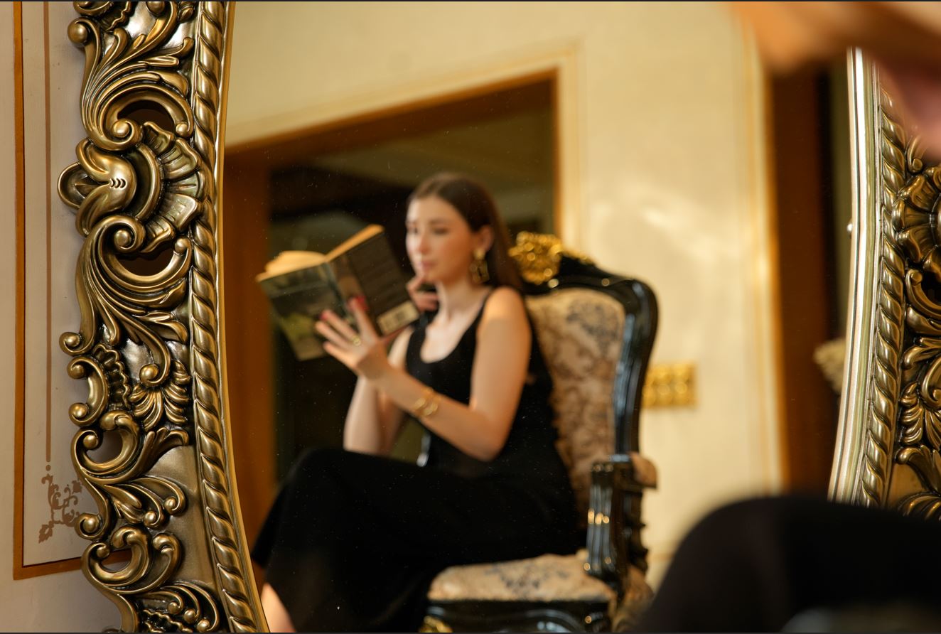 Mirror of Love - Kelebek.in