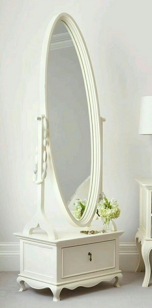 Opal Essence Dressing Table - Kelebek.in